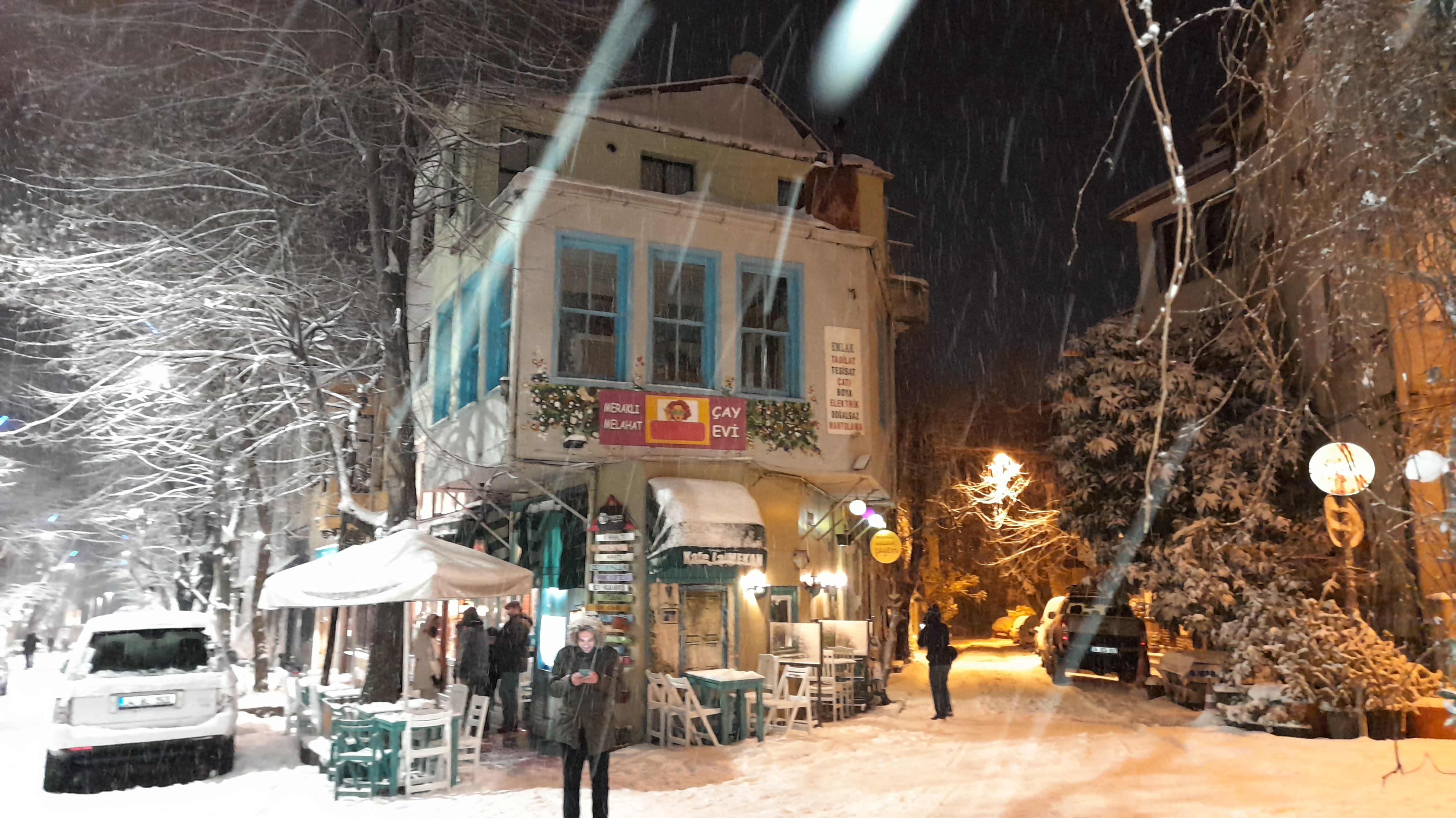 PERİHAN ABLA FAL TAROT CAFE Kuzguncuk Cafe Ve Restaurant Hizmetleri