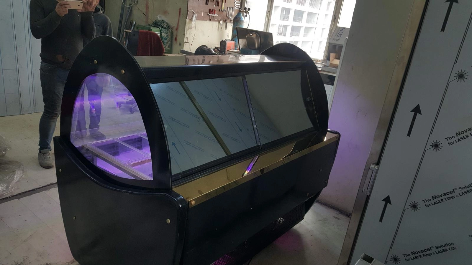 تفصيل معدات	