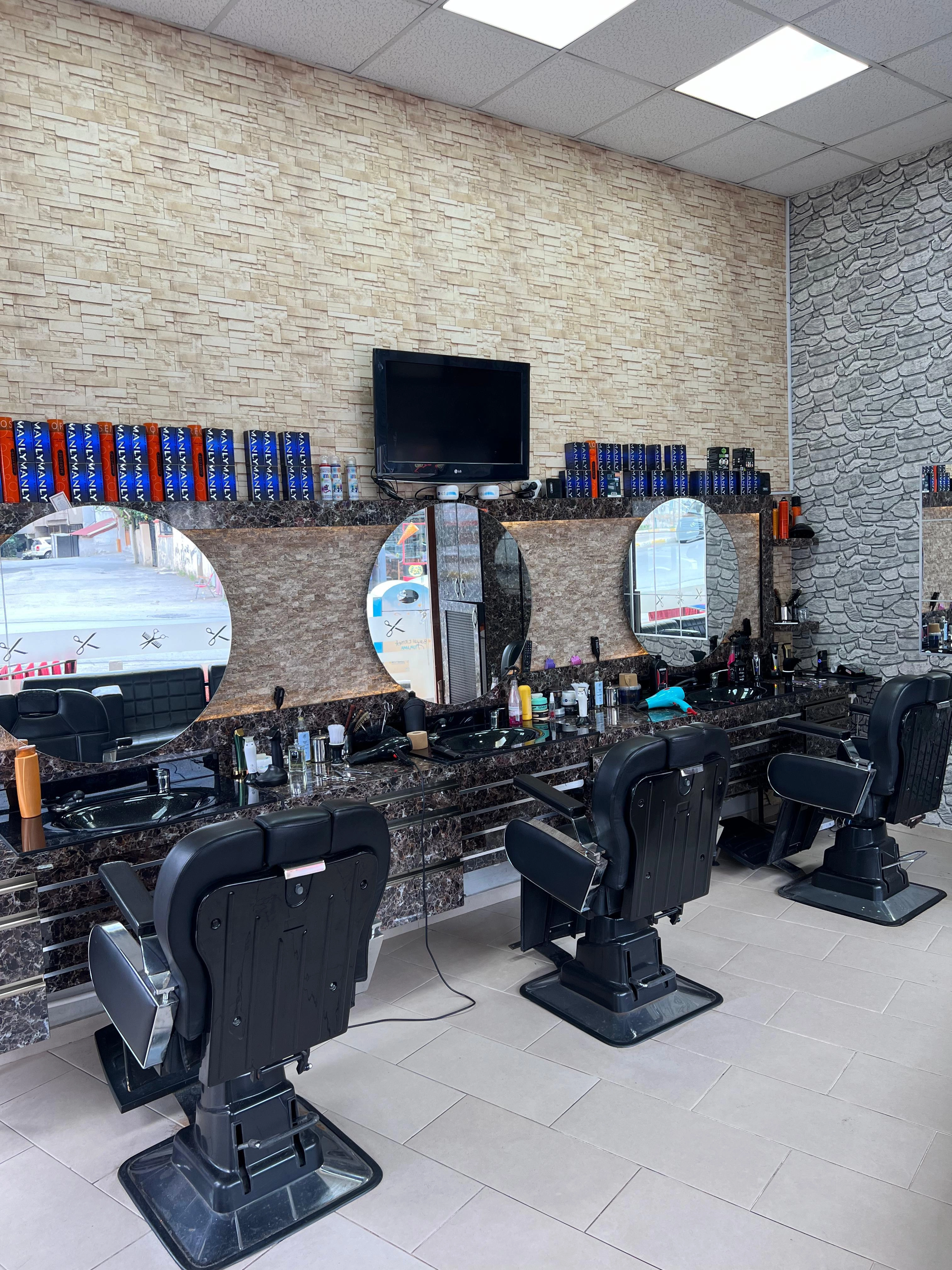Pendik En Yakın Erkek Kuaför Salonu