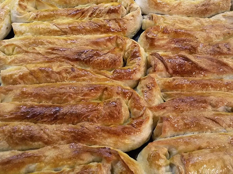 Adana Lale Börekçilik