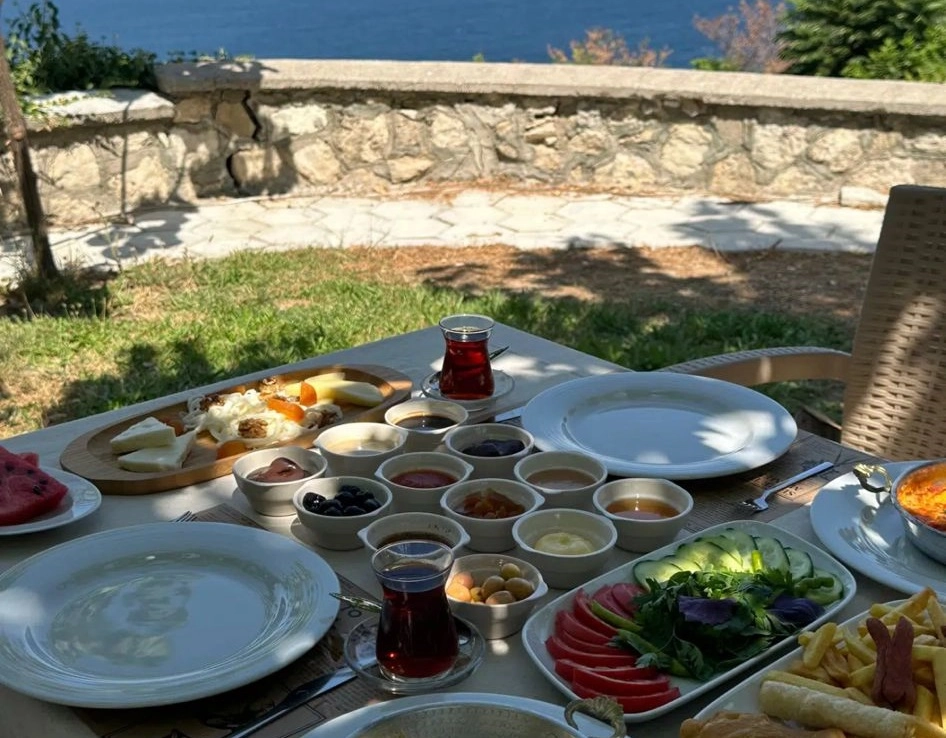 Çanakkale Erenköy Kahvaltı Salonu Cafe