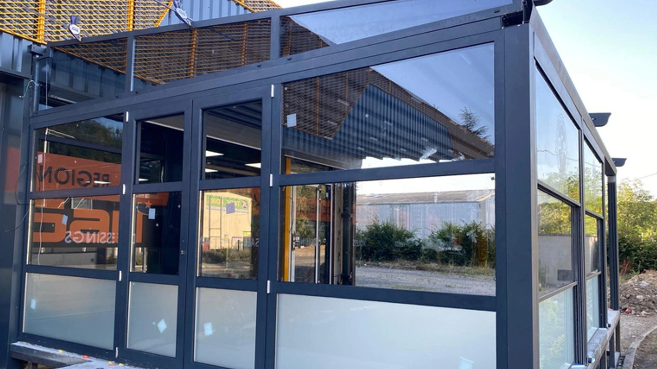 Urla Alüminyum Doğrama İmalat Montaj